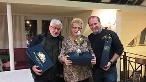 So sehen Sieger aus: Helmut, Corina und Armin (v.l)